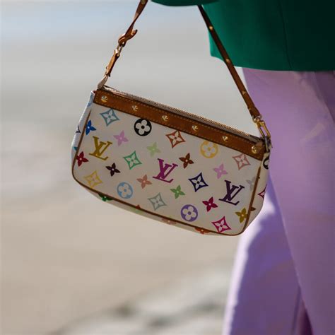 louis vuitton popular purse|Louis Vuitton one day discount.